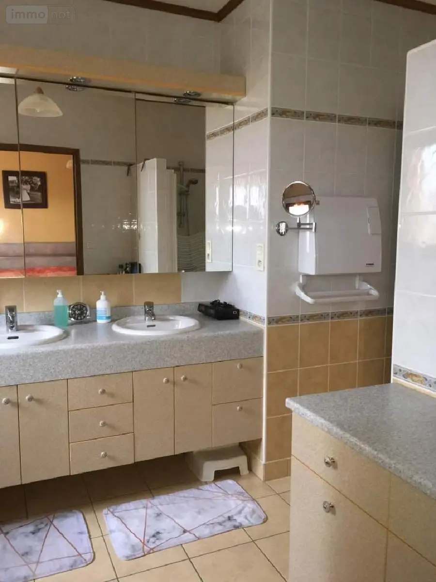 Maison a vendre Bourgbarré 35230 Ille-et-Vilaine 35 246 m2 10 pièces 914080 euros 134/4324 011