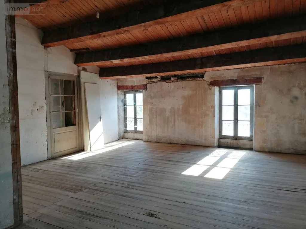 Immeuble de rapport a vendre Marans 17230 Charente-Maritime 17 510 m2 280000 euros VD/672 006