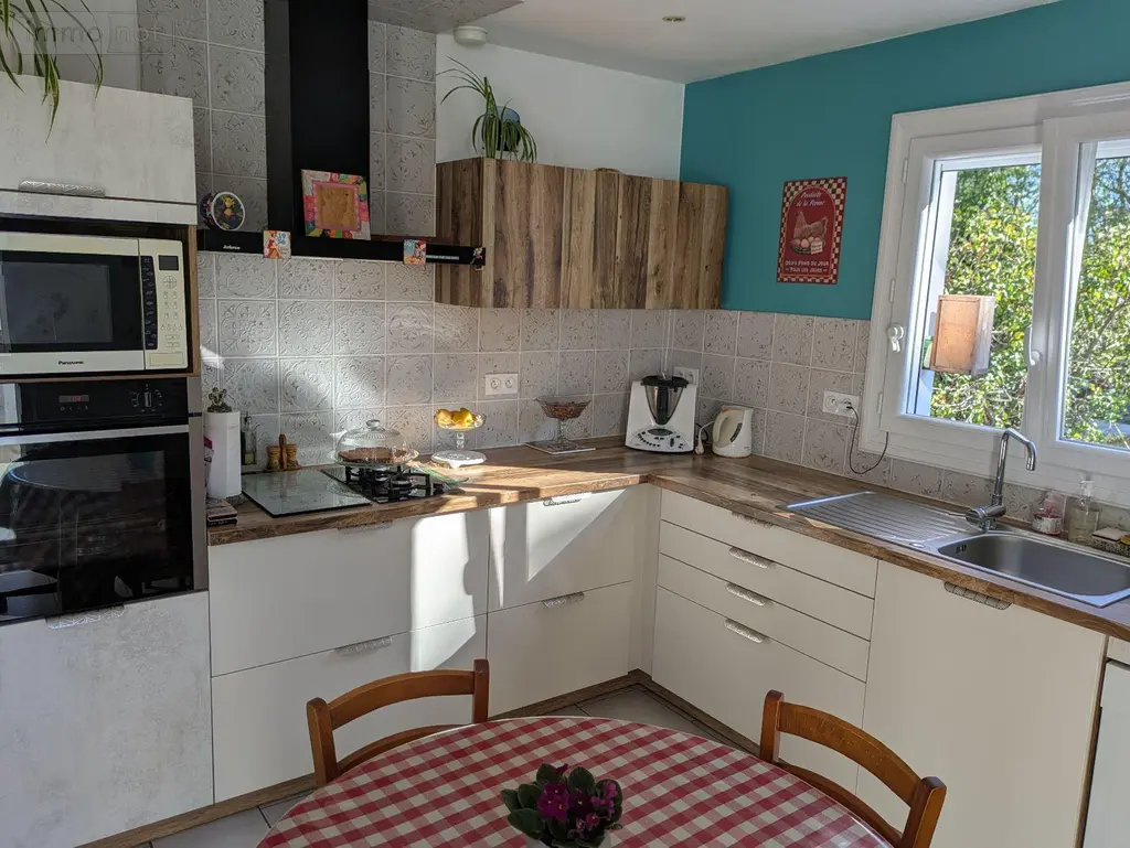 Maison a vendre Les Herbiers 85500 Vendée 85 102 m2 6 pièces 270000 euros 85013-1090099 003