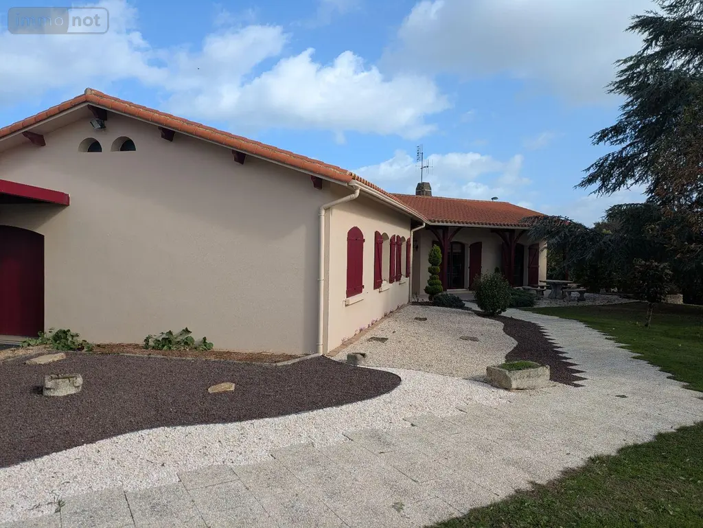 Maison a vendre Beaurepaire 85500 Vendée 85 140 m2 6 pièces 383000 euros 85013-1090100 005