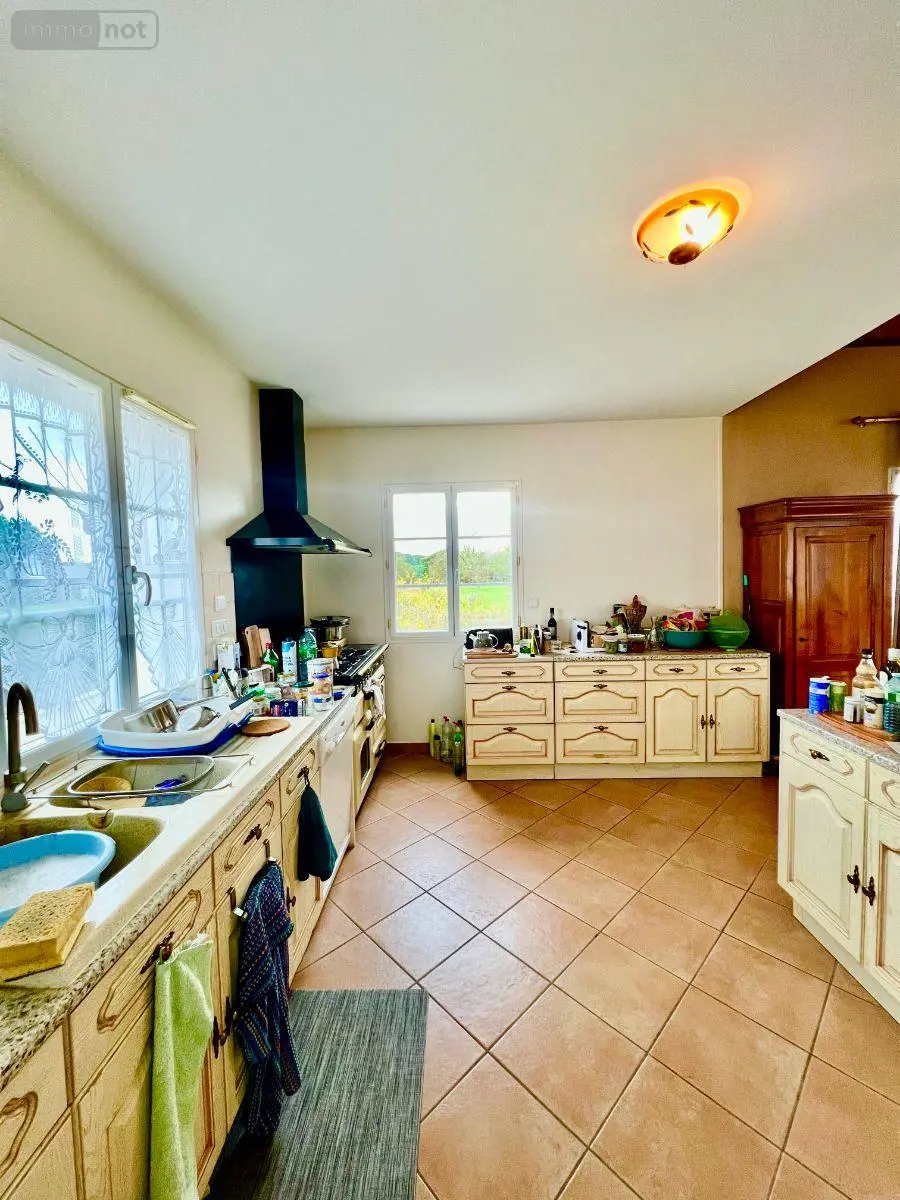 Maison a vendre Loché-sur-Indrois 37460 Indre-et-Loire 37 150 m2 5 pièces 277000 euros 016/480 011