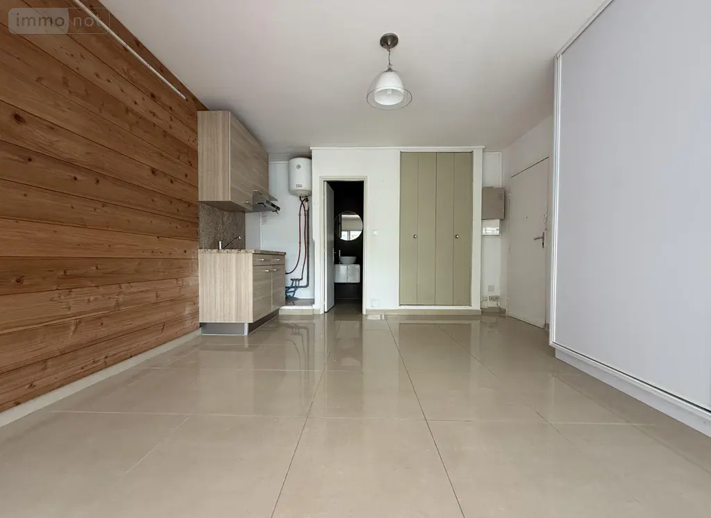 Appartement a vendre Saint-Denis 97400 La Réunion 974 19 m2 1 pièce 125500 euros 97405/346 002