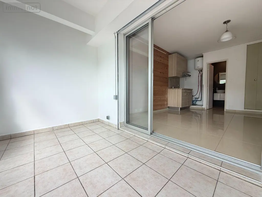 Appartement a vendre Saint-Denis 97400 La Réunion 974 19 m2 1 pièce 125500 euros 97405/346 010