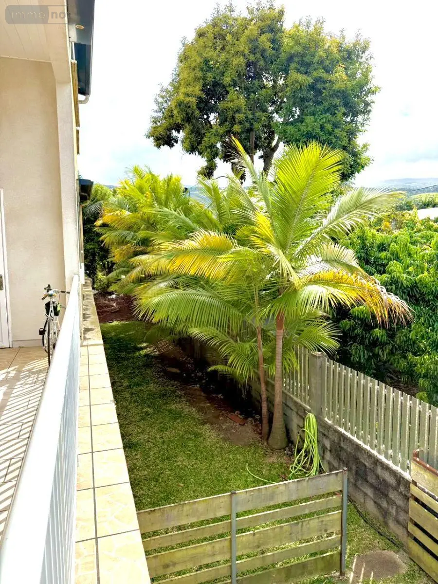 Maison a vendre Le Tampon 97430 La Réunion 974 300 m2 7 pièces 577000 euros 97424/336 031