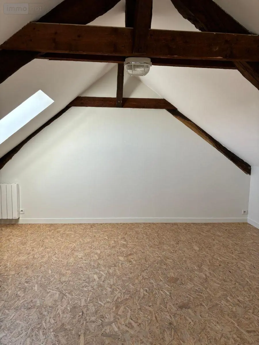Location appartement Hédé-Bazouges 35630 Ille-et-Vilaine 35 34 m2 2 pièces 530 euros 020/682 005