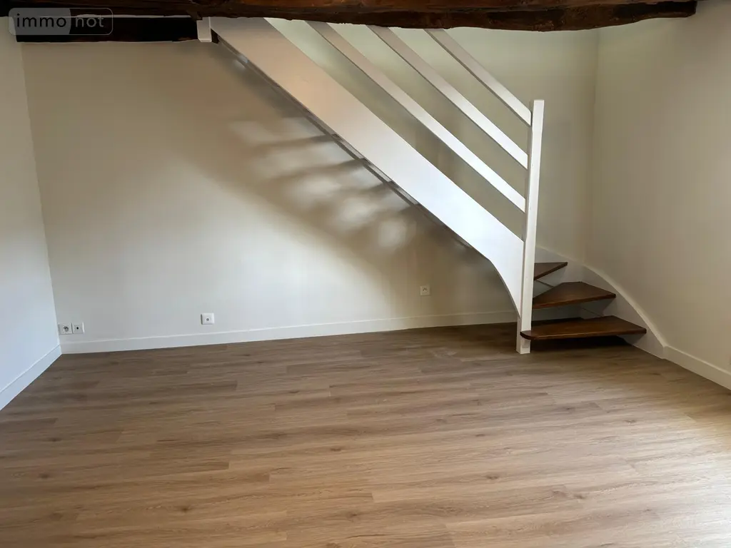 Location appartement Hédé-Bazouges 35630 Ille-et-Vilaine 35 34 m2 2 pièces 530 euros 020/682 008