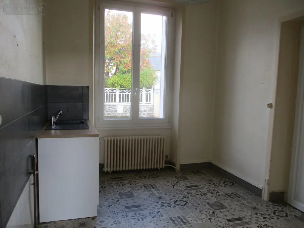 Maison a vendre Fougères 35300 Ille-et-Vilaine 35 81 m2 5 pièces 166336 euros 11737/780 002
