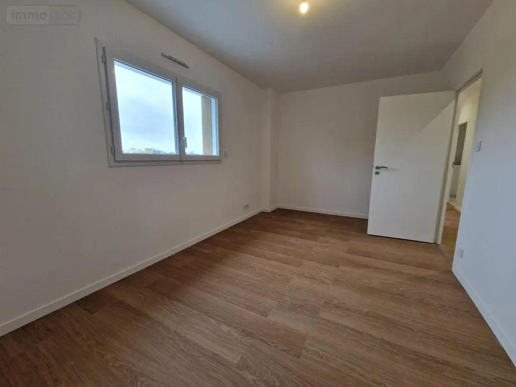 Location maison Châteaugiron 35410 Ille-et-Vilaine 35 143 m2 5 pièces 1300 euros 11793/28 017