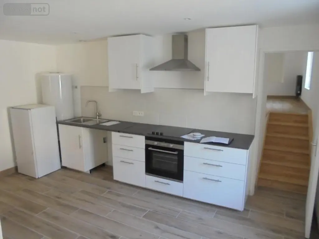 Location appartement Landivisiau 29400 Finistère 29 90 m2 4 pièces 650 euros 4159 001