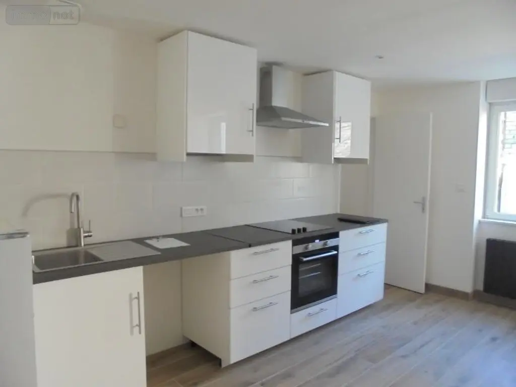 Location appartement Landivisiau 29400 Finistère 29 90 m2 4 pièces 650 euros 4159 003