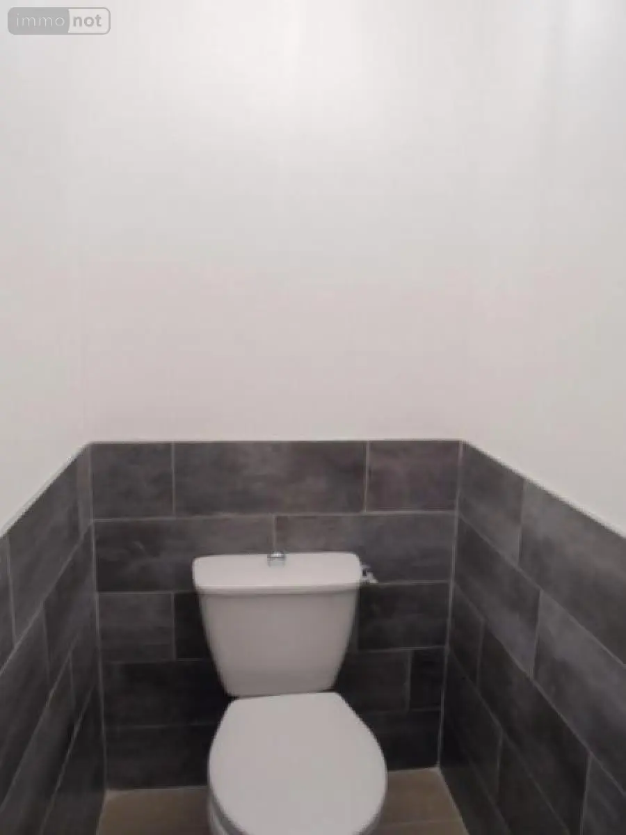 Location appartement Landivisiau 29400 Finistère 29 90 m2 4 pièces 650 euros 4159 011
