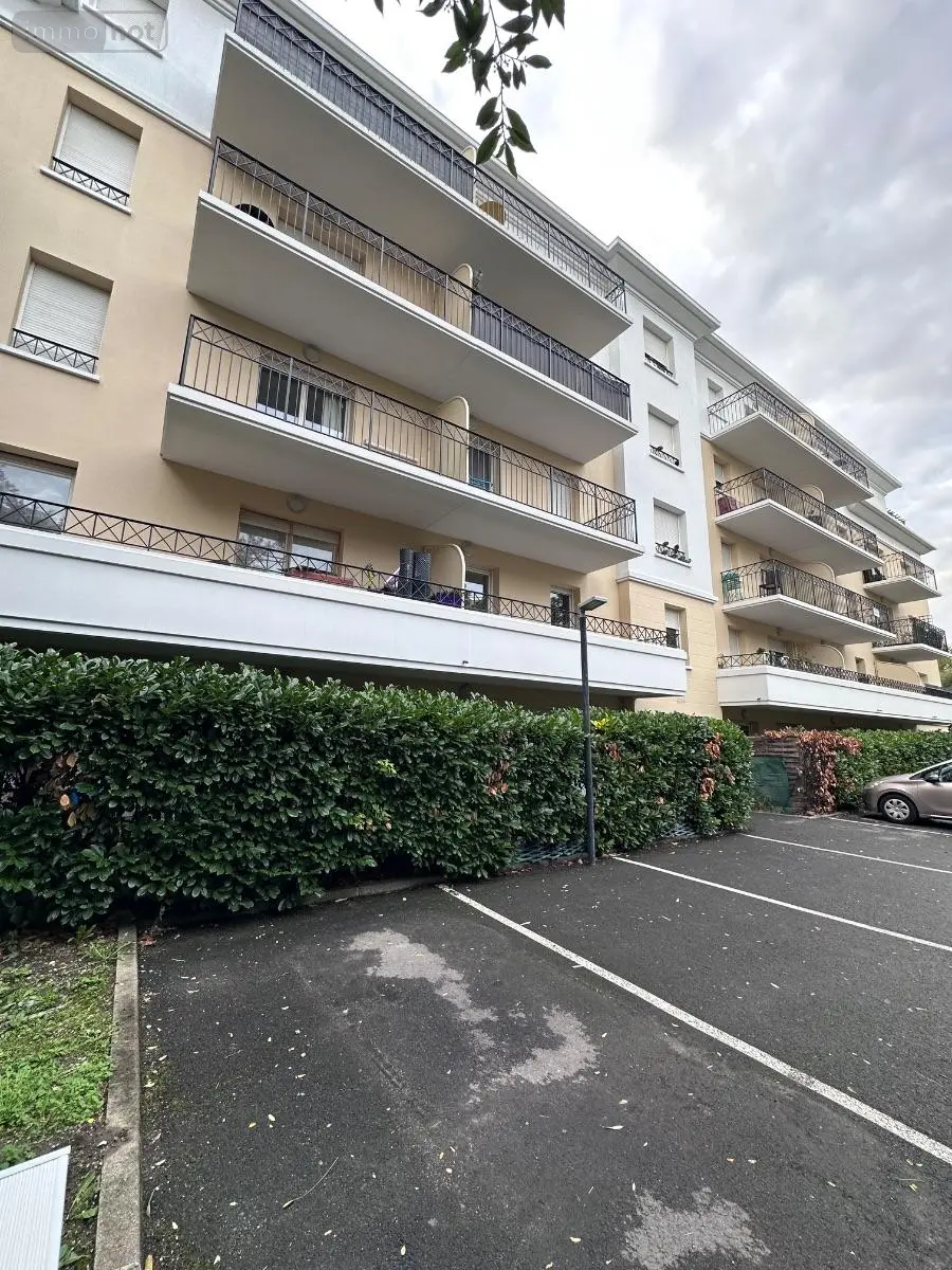 Appartement a vendre Bordeaux 33300 Gironde 33 52 m2 3 pièces 229000 euros 022/1259 007