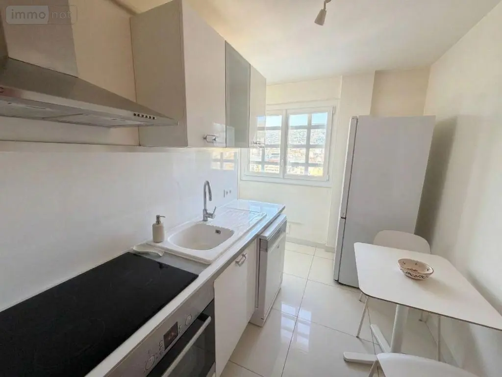 Viager appartement Toulon 83000 Var 83 68 m2 4 pièces 35000 euros 14517/573 004