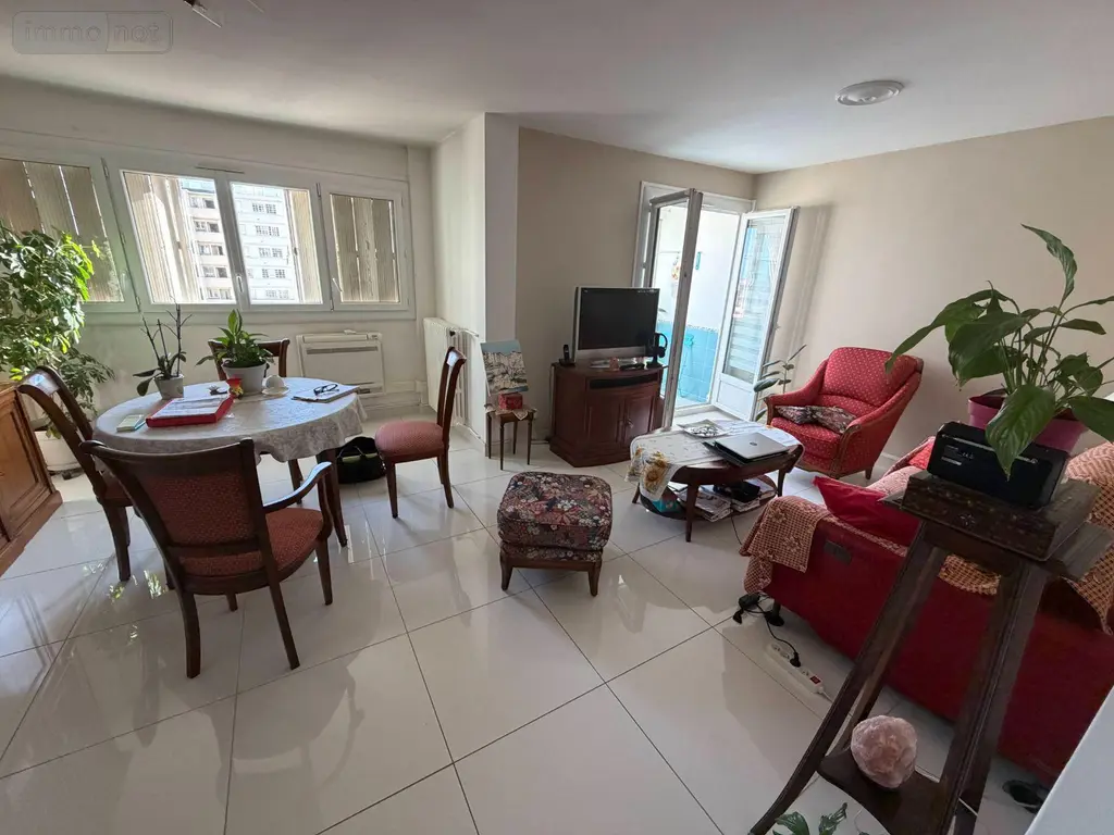 Viager appartement Toulon 83000 Var 83 68 m2 4 pièces 35000 euros 14517/573 003