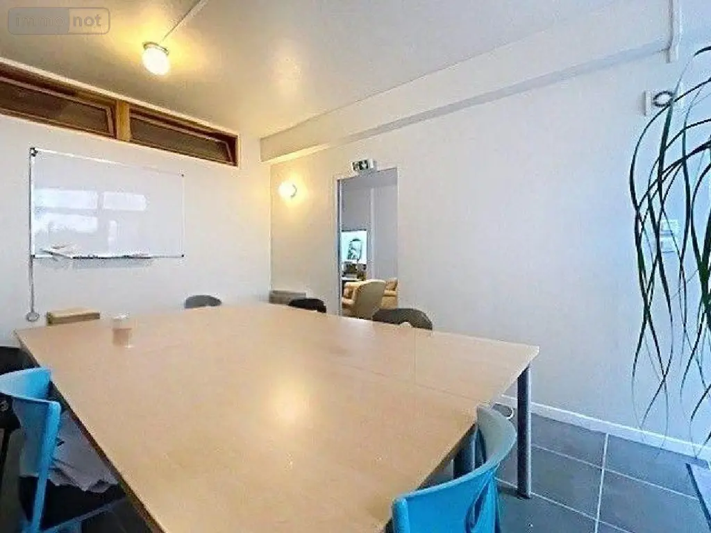 Fonds et murs commerciaux a vendre Bordeaux 33000 Gironde 33 81 m2 5 pièces 240000 euros 011/1152 002