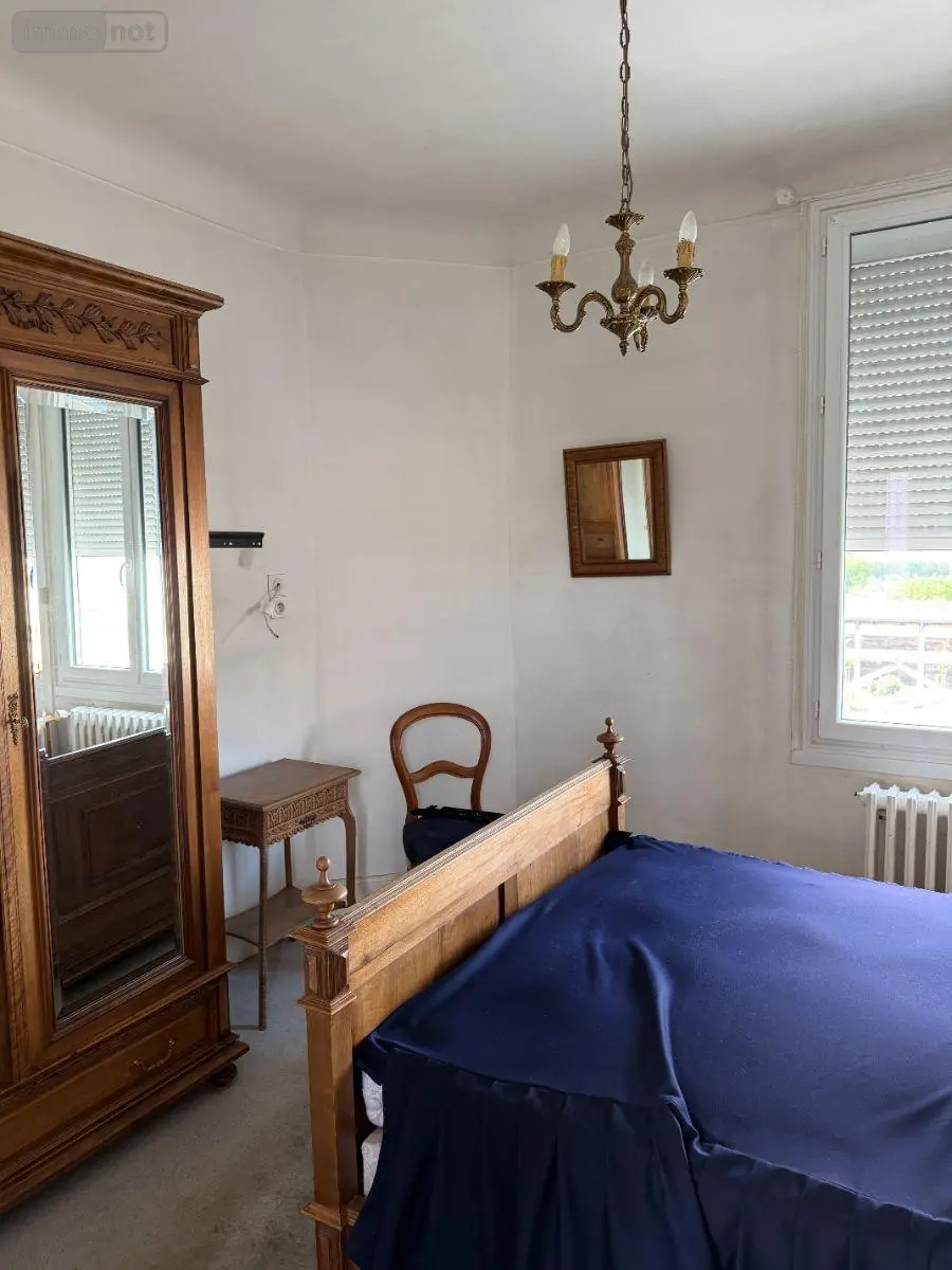 Immeuble de rapport a vendre Mauriac 15200 Cantal 15 90100 euros 15060/1308 011