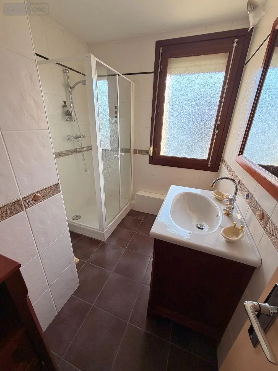 Maison a vendre Cappelle-la-Grande 59180 Nord 59 103 m2 183250 euros V12418 009