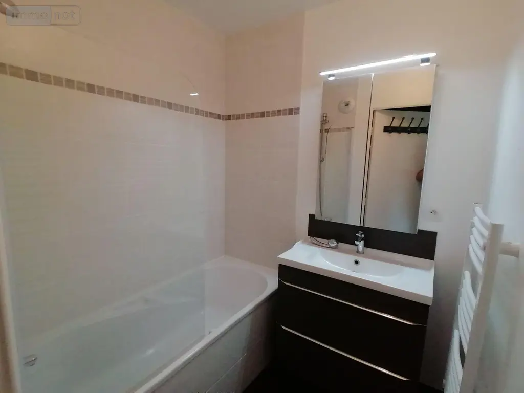 Appartement a vendre Bruz 35170 Ille-et-Vilaine 35 63 m2 3 pièces 199990 euros 35129-7154 009