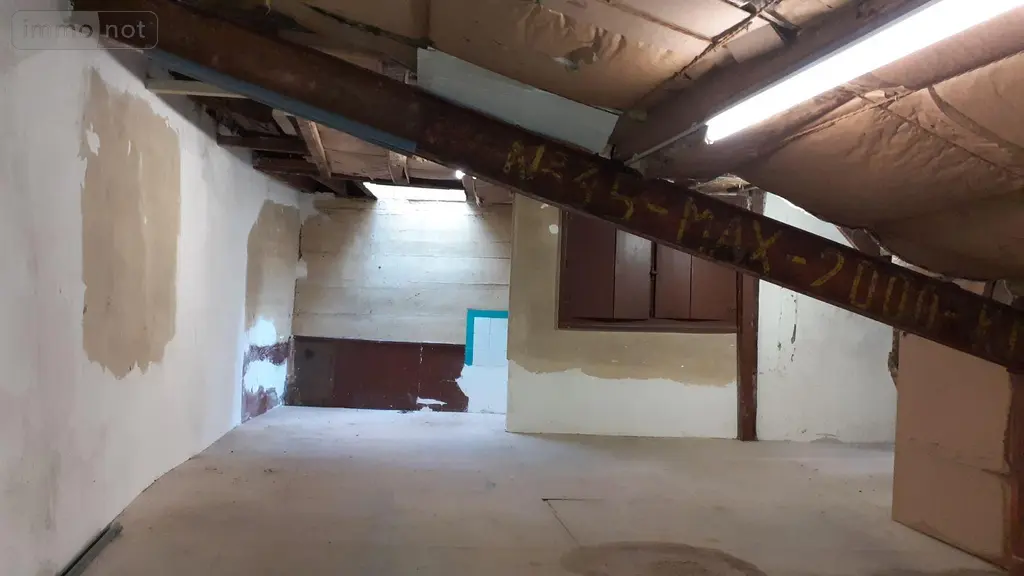 Location fonds et murs commerciaux Vitré 35500 Ille-et-Vilaine 35 38 m2 750 euros 35131-380 007