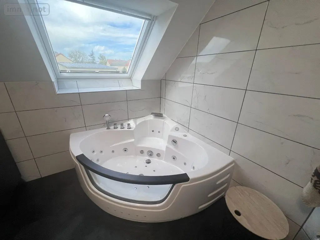Maison a vendre Montmerrei 61570 Orne 61 163 m2 293440 euros 61001-155 019