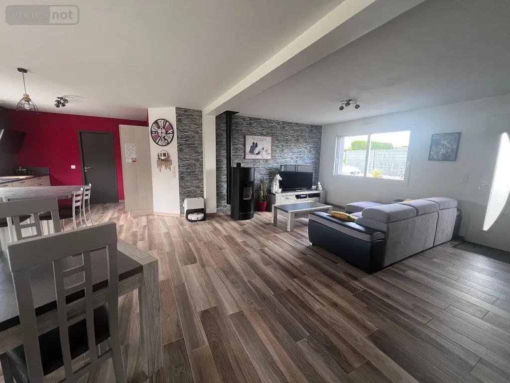 Maison a vendre Montmerrei 61570 Orne 61 163 m2 293440 euros 61001-155 006