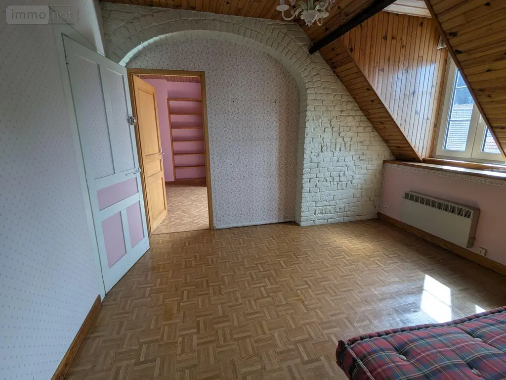 Immeuble de rapport a vendre Saint-Pol-sur-Ternoise 62130 Pas-de-Calais 62 122 m2 8 pièces 115760 euros 2515 003