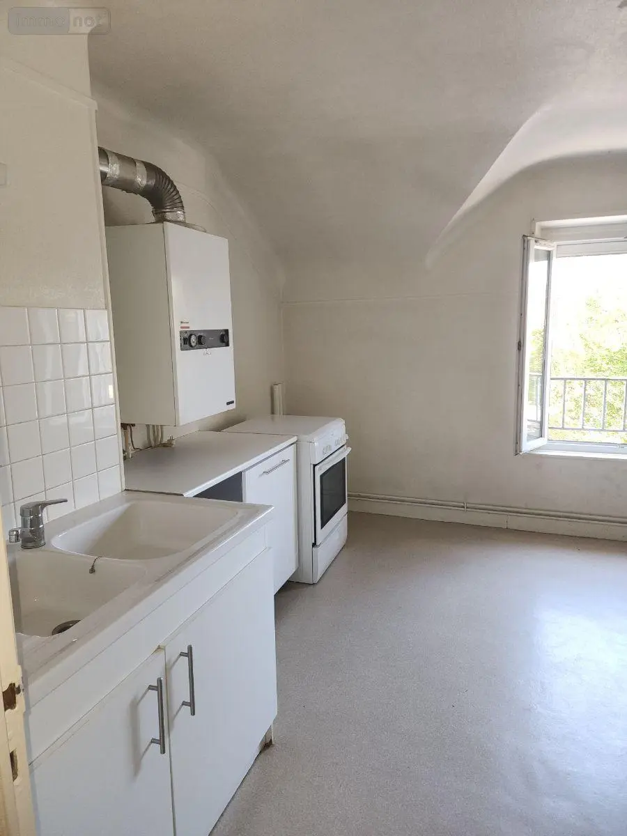 Location appartement Vitry-le-François 51300 Marne 51 71 m2 3 pièces 446 euros 51081/1004 005