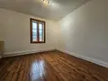 Location appartement Cormoranche-sur-Saône 01290 Ain 01 77 m2 3 pièces 615 euros 008/2324 004