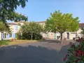 Maison a vendre Saintes 17100 Charente-Maritime 17 500 m2 22 pièces 415000 euros 021/2026 001