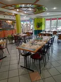 Fonds et murs commerciaux a vendre Roffiac 15100 Cantal 15 218 m2 439900 euros 044/1108 004