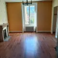 Immeuble de rapport a vendre Condat 15190 Cantal 15 173 m2 11 pièces 59900 euros 044/1236 005