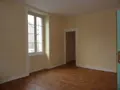 Location fonds et murs commerciaux Dinan 22100 Côtes-d'Armor 22 480 m2 2700 euros 038/251 009