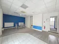 Location fonds et murs commerciaux Tours 37000 Indre-et-Loire 37 125 m2 5 pièces 1526 euros 001/2492 001