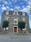 Maison a vendre Mayenne 53100 Mayenne 53 260 m2 13 pièces 372600 euros 046/811 001