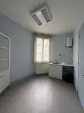 Fonds et murs commerciaux a vendre Laon 02000 Aisne 02 113 m2 4 pièces 119000 euros 02002-348 011