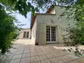 Maison a vendre Saintes 17100 Charente-Maritime 17 405 m2 11 pièces 475000 euros 17111-738 027