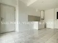 Location appartement Saint-Denis-en-Bugey 01500 Ain 01 30 m2 1 pièce 480 euros 01031-L736 002