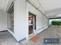 Fonds et murs commerciaux a vendre Saint-Genis-Pouilly 01630 Ain 01 64 m2 210000 euros 01047-827 004