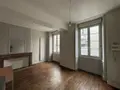 Location appartement Mayenne 53100 Mayenne 53 34 m2 2 pièces 450 euros 53005-L481 001