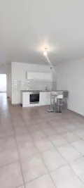 Location appartement Châlons-en-Champagne 51000 Marne 51 44 m2 680 euros 51084-L666 001