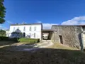 Maison a vendre Les Gonds 17100 Charente-Maritime 17 158 m2 5 pièces 395000 euros 17111-755 004