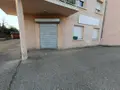 Location fonds et murs commerciaux Péronnas 01960 Ain 01 71 m2 647 euros 01083-L139 001