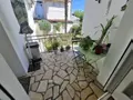 Maison a vendre Saintes 17100 Charente-Maritime 17 147 m2 8 pièces 374000 euros 17111-746 005