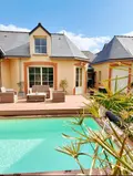Maison a vendre Montfort-sur-Meu 35160 Ille-et-Vilaine 35 258 m2 9 pièces 846568 euros 35056-1617 006