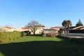 Maison a vendre Saintes 17100 Charente-Maritime 17 135 m2 6 pièces 344000 euros 17111-631 037