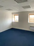 Location fonds et murs commerciaux Évreux 27000 Eure 27 17 m2 1 pièce 408 euros MD - EVREUX 002