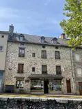 Immeuble de rapport a vendre Chaudes-Aigues 15110 Cantal 15 110 m2 7 pièces 243800 euros 1003123 001
