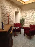 Fonds et murs commerciaux a vendre Saint-Gaultier 36800 Indre 36 116600 euros 037/2042 002