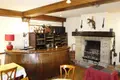 Fonds et murs commerciaux a vendre Mâcon 71000 Saône-et-Loire 71 838 m2 18 pièces 421500 euros MU 54 008