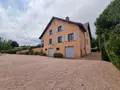 Propriete a vendre Montaiguët-en-Forez 03130 Allier 03 302 m2 8 pièces 550000 euros 20371 020